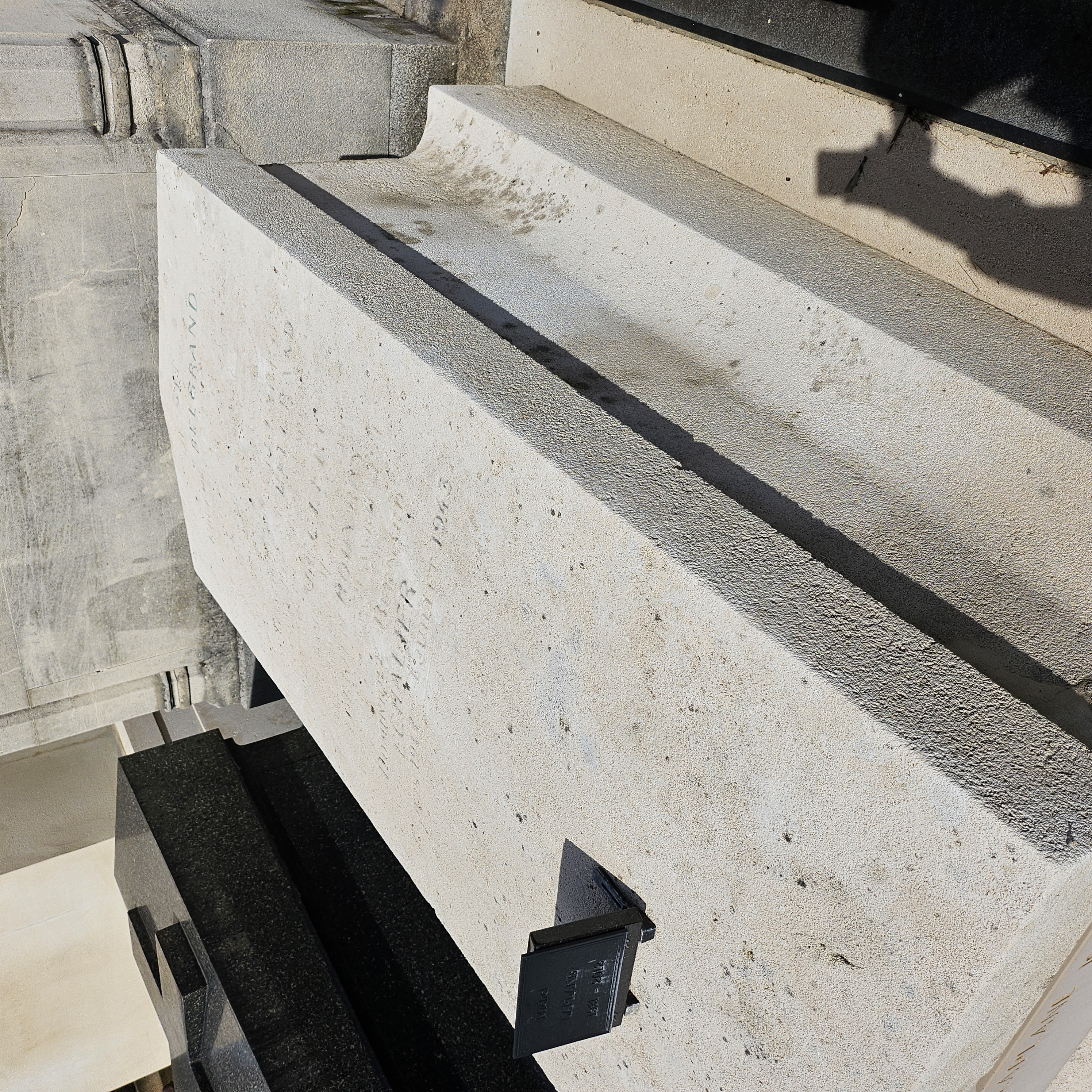 Tombe d'Eugène Belgrand au cimetière du Montparnasse