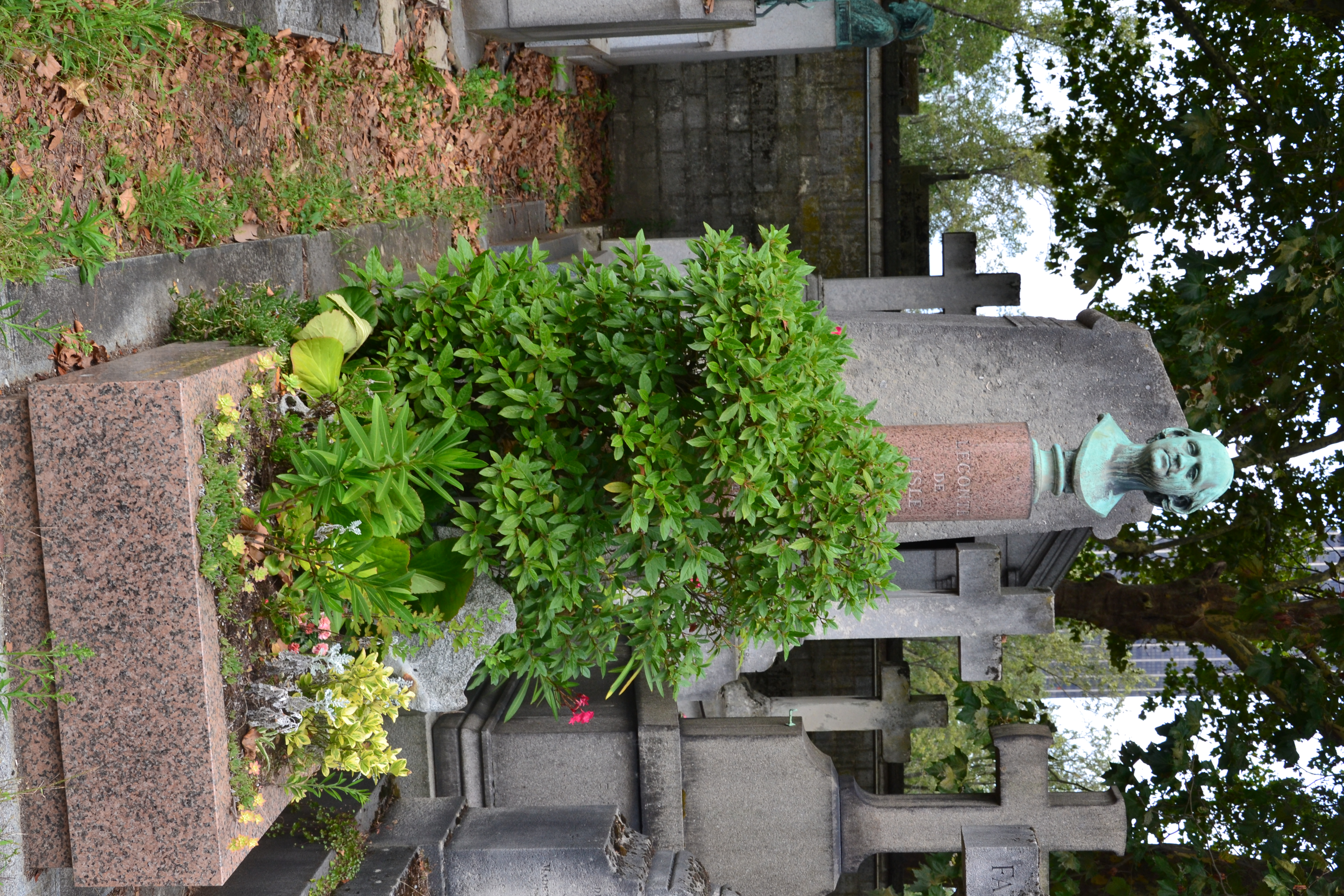 Cénotaphe de Charles Leconte de l'Isle au cimeti&egrave;re du Montparnasse