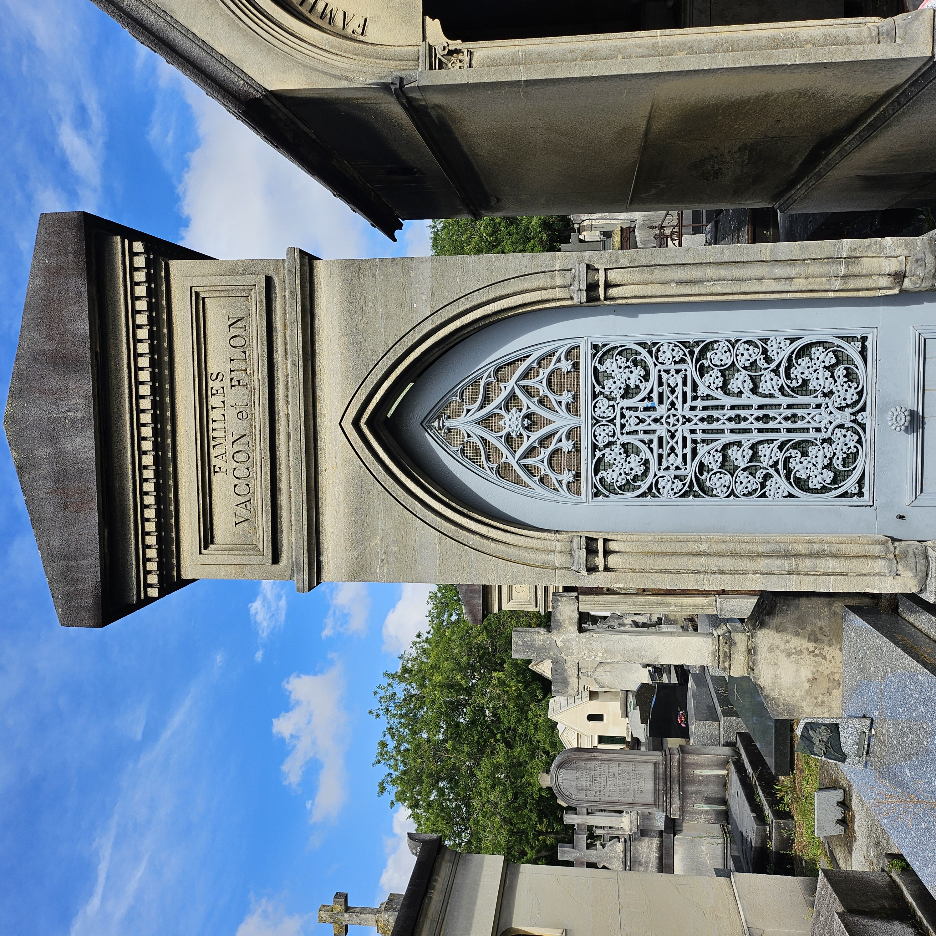 Tombe d'Auguste Ponsot
