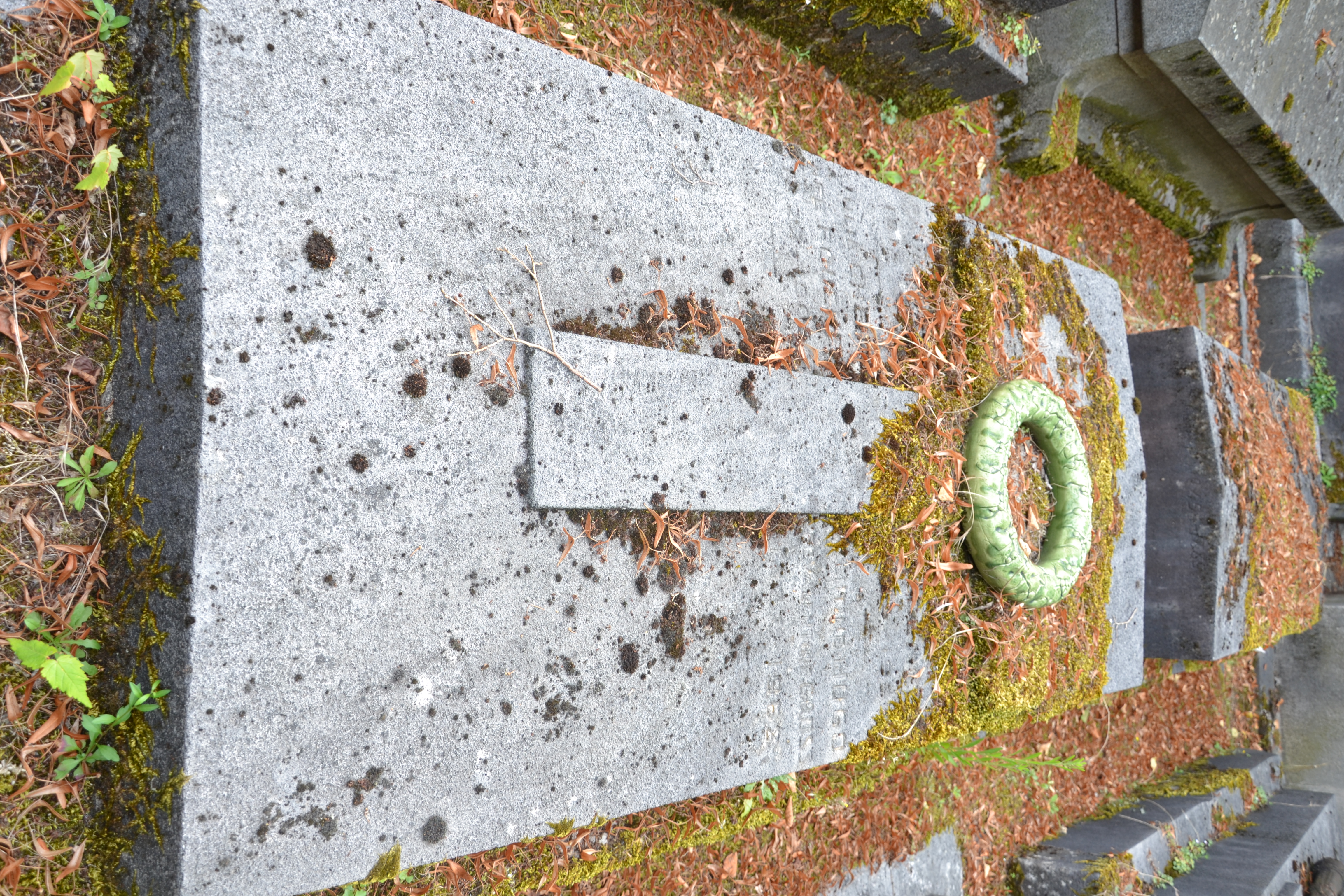 Tombe de Valentine Hugo au cimetière du Montparnasse à Paris