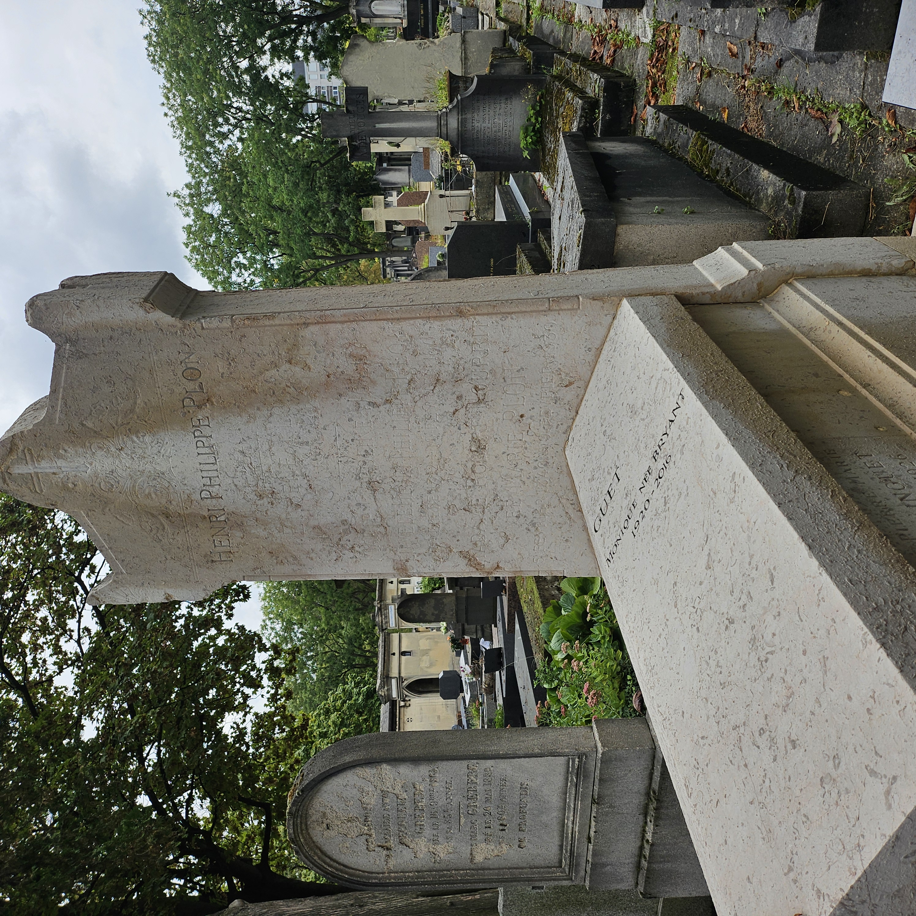 Tombe de Plon (&eacute;diteur)