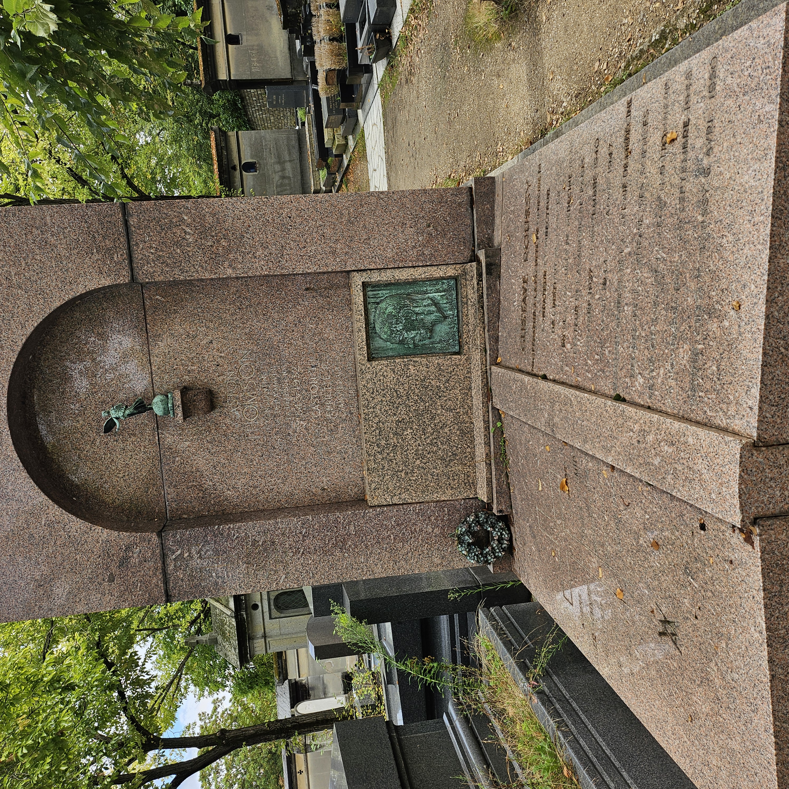 Tombe de Gustave Roussy